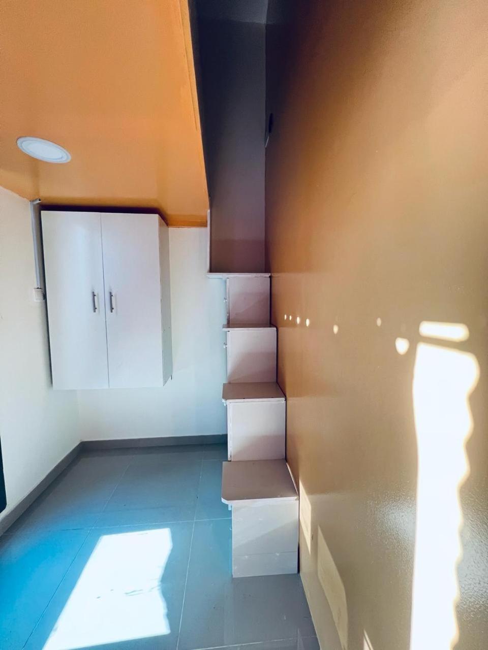 Moon Backpackers Burjman Exit 2, Family Partitions, Loft Partitions, Apartment Dubai Exterior photo